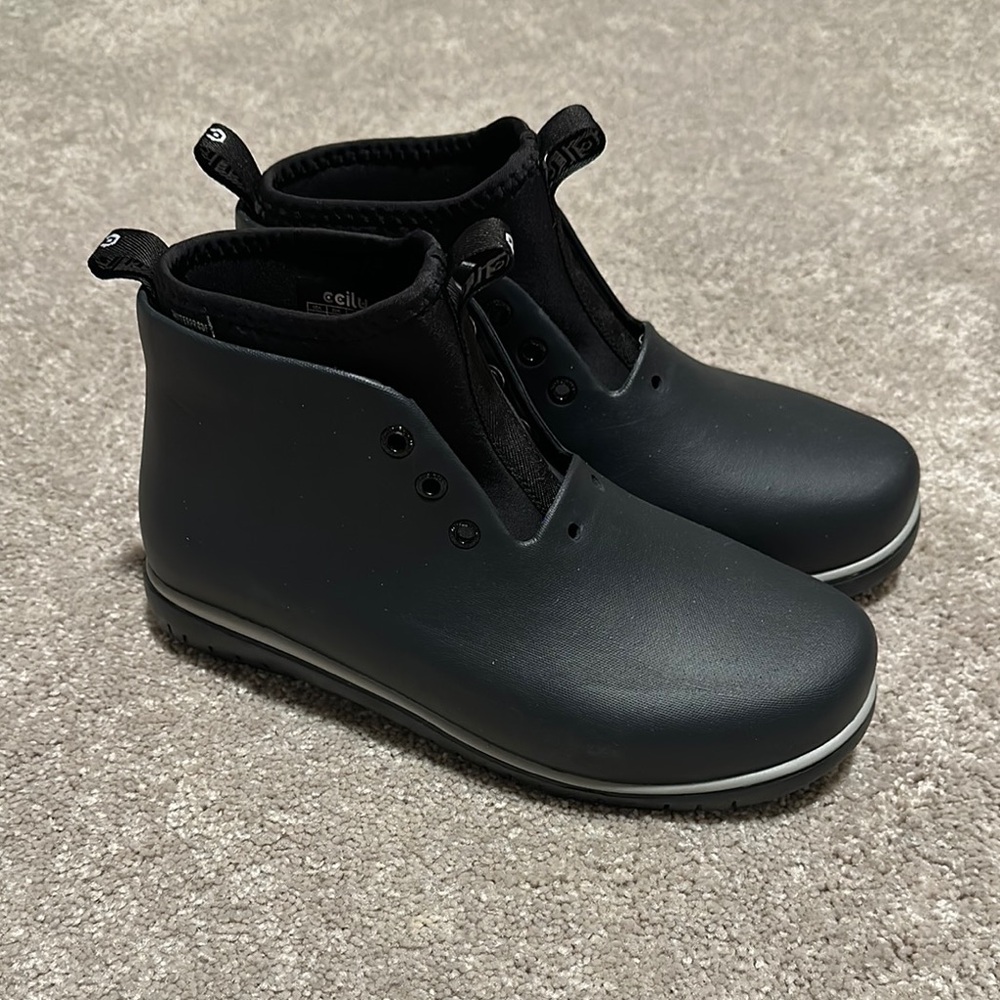 CCILU Waterproof Black Ankle Boots
